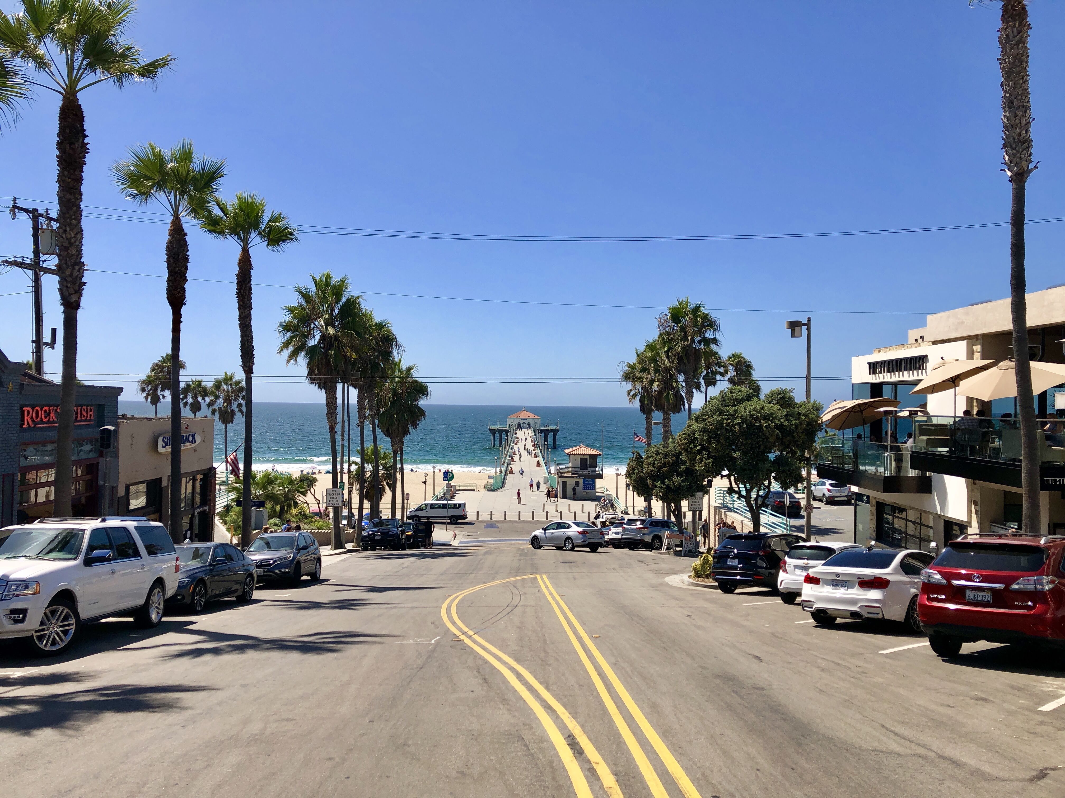 カリフォルニアの街並み マンハッタンビーチ ライフスタイル不動産